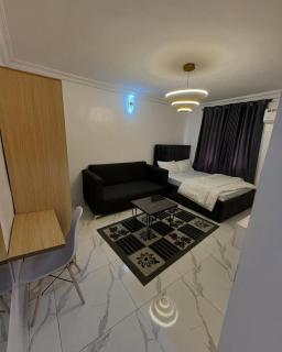 Bradford Apartments - 1