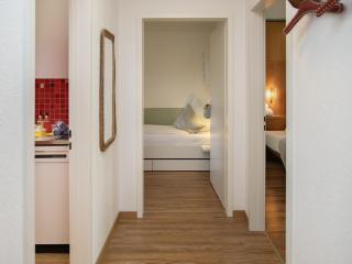 Apartment Chesa Ova Cotschna 306 by Interhome - 1