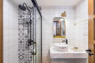 Hongyadong Jiefangbei - 7