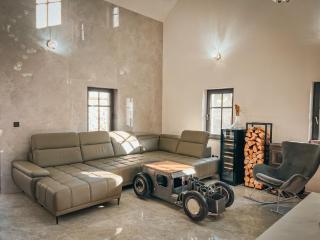 Holiday Home Party & Friends Villa by Interhome - 4