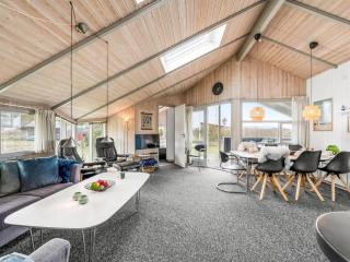 Holiday Home Marisol - 600m to the inlet by Interhome - 1