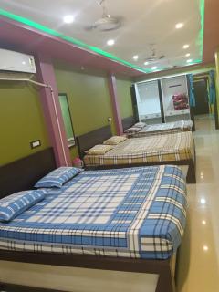 Royal plaza Homestay - 6