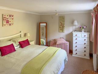 Picket Hill Cottage - 4