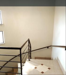 Luxury Furnished Villa with Private Garden & Parking - 9