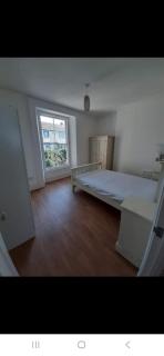 Seaview Apartment - 3