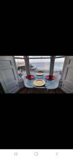 Seaview Apartment - 1