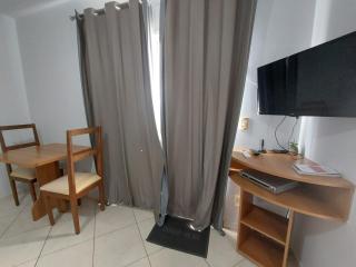 Suíte com varanda - Thermas Place - Caldas Novas - 5 pessoas - 3º andar - 6