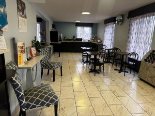 Days Inn by Wyndham Lake City I-10 - 1