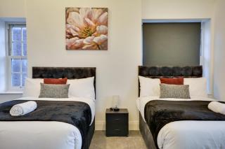 Orrell Road Luxury Apartment - 7