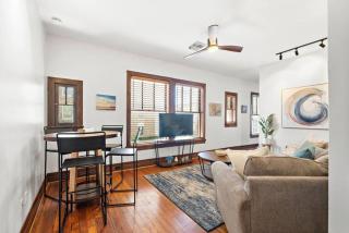 Downtown loft in the perfect location for all things Galveston - 1