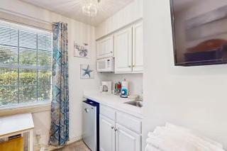 Golfer's Oasis - Full Condo - 3