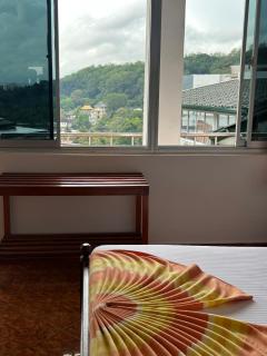 Kandy IVY Banks Lake View Resort - 8