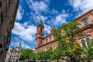Spacious central apartment in the heart of Smichov - 6
