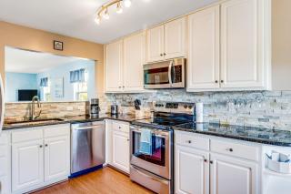 Bethany Bay - 8006 Pettinaro Dr - 1