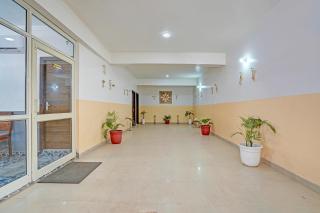 FabHotel Hazel Town House By StayApart - 7