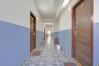 FabHotel Hazel Town House By StayApart - 6