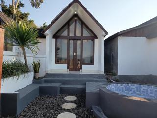 Savana Bali Guesthouse - 4