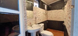 Royal Lush Hotels - 9