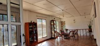 Royal Lush Hotels - 3