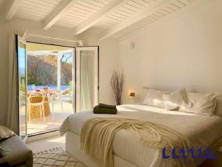 Alora Private Villa - Pool & 360 Mountain Views - 8