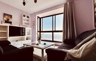 Click&Guest - Radiant Home with Sea Views - 1