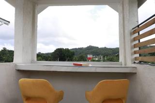 Eshae Living - Cosy 2BR with breakfast & pool - 6