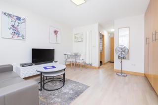 St Christopher's Place Serviced Apartments by Globe Apartments - 6