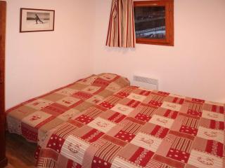 Duplex standing 2 ch + coin montagne, au pied des pistes, 9 pers, animaux admis - FR-1-322-239 - 1