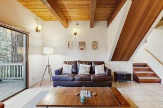 Deep Woods Hideaway - 6