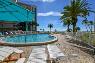 Jamaica Royale #42- 3 Heated Pools On The Beach! - 9