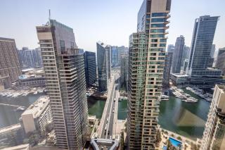 Stylish 2-Bedroom Apartment with Marina View JBR - 5