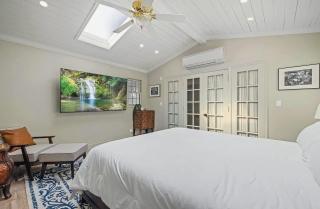 Four Bedroom Beachside Home in Marina Del Rey - 1