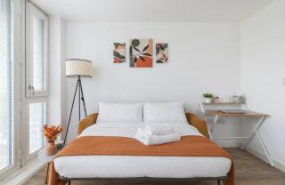 Oakgrove Apartment - Excellent Location - Free Parking, Balcony, Fast Wifi and Smart TV by Yoko Property - 2