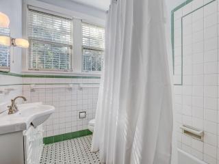 Drayton Place 1B - 1