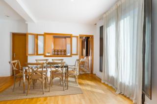 3 bedrooms 2 bathrooms furnished - Triana - great apartment - MintyStay - 3