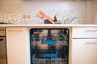 Bright 2BD Flat with High Ceilings - Sleeps 6 - 5
