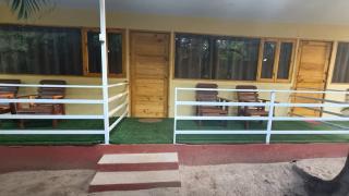 Sea Front Beach Huts - 8