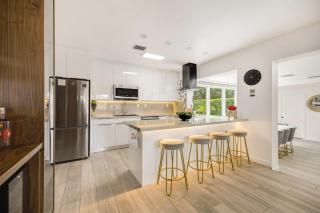 Pura Vida Villa Miami Luxury Stay Pool & Hot Tub - 6