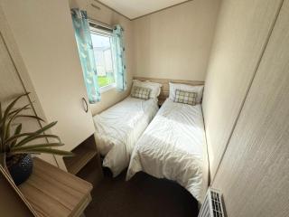 Park Dean Resorts Premium plot with Mountain view & Decking - 4