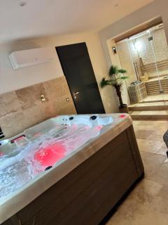 Suite Privative Jacuzzi Sauna de la Villa Del Castagnol - 6