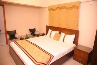 Sheraton Guest House - 4