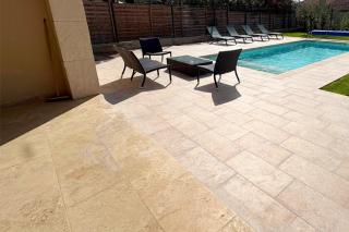 Villa dans les Alpilles avec piscine et jardin - 4