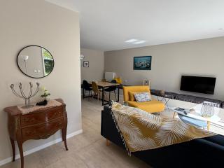 Havre de douceur avec piscine et jardin - 0