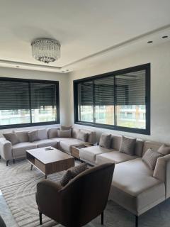 Luxurious 3 rooms apartment, Pools, Walk to Beach - 8