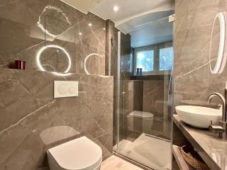 Charming & Stylish Canalhouse Studio City Center - 6