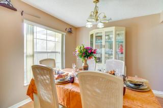 Spacious Palm Bay Stay! Family Home Near Beaches - 6