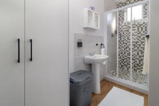 Hideaway Self-Catering Studio - 3
