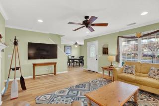 Captain's Corner - 6