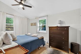 Family Cabin w Fireplace Fire Pit Grill Trail Access - 7