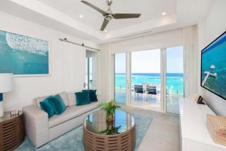 Rum Point Resort 407 - 3